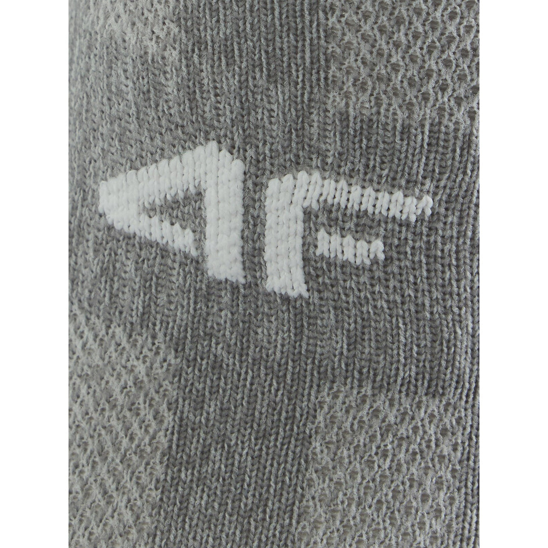 4F Dry spordisokid