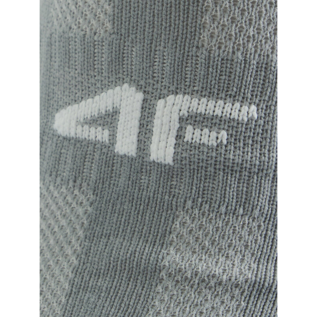 4F Dry spordisokid