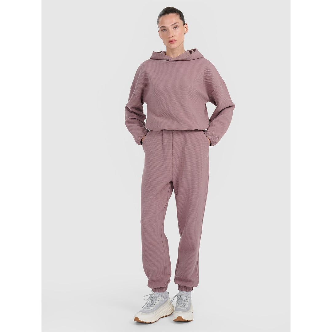 4F jakk Studio Lounge Collecton