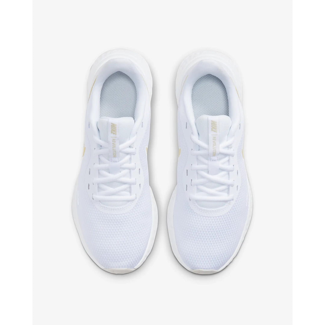 Nike jalats Revolution 5