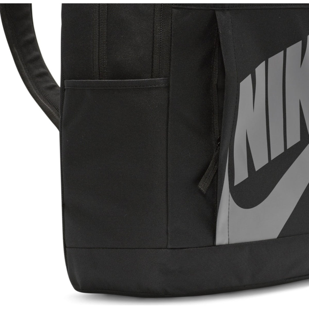 Nike seljakott Elemental