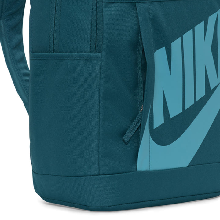Nike seljakott Elemental
