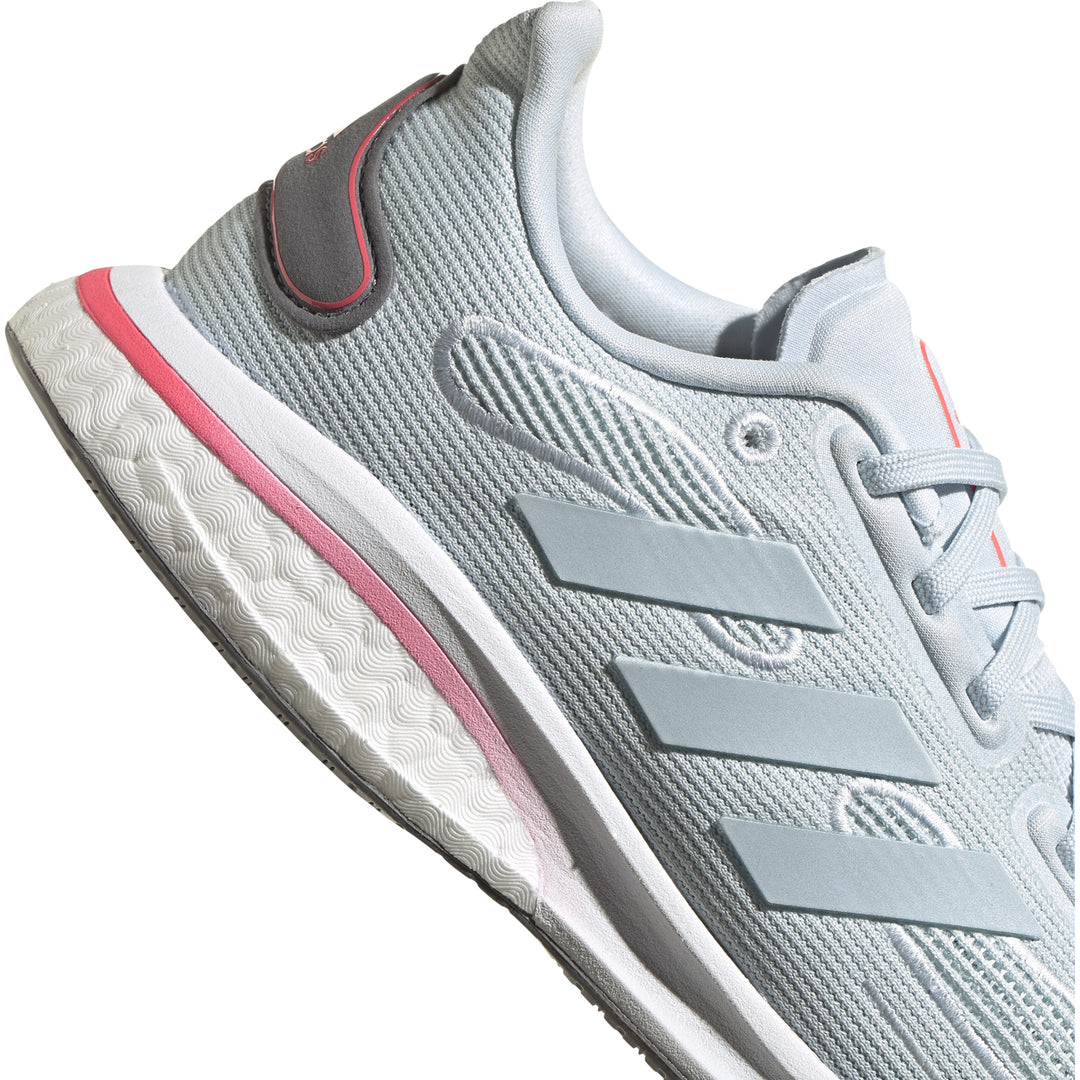 Adidas jalats Supernova
