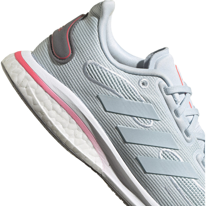 Adidas jalats Supernova