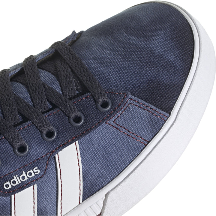 Adidas jalats Daily 3.0
