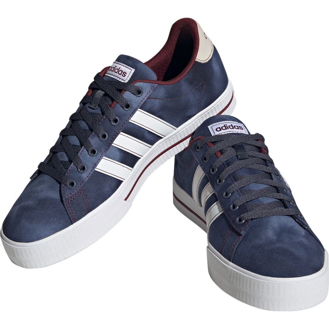 Adidas jalats Daily 3.0