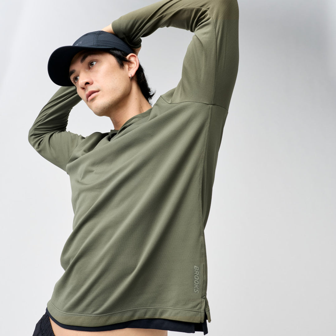 Brooks jooksujakk Aura Hoodie