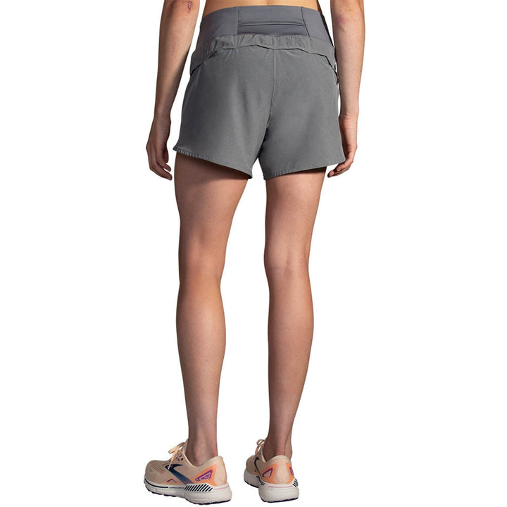 Brooks lühikesed jooksupüksid Chaser 5"