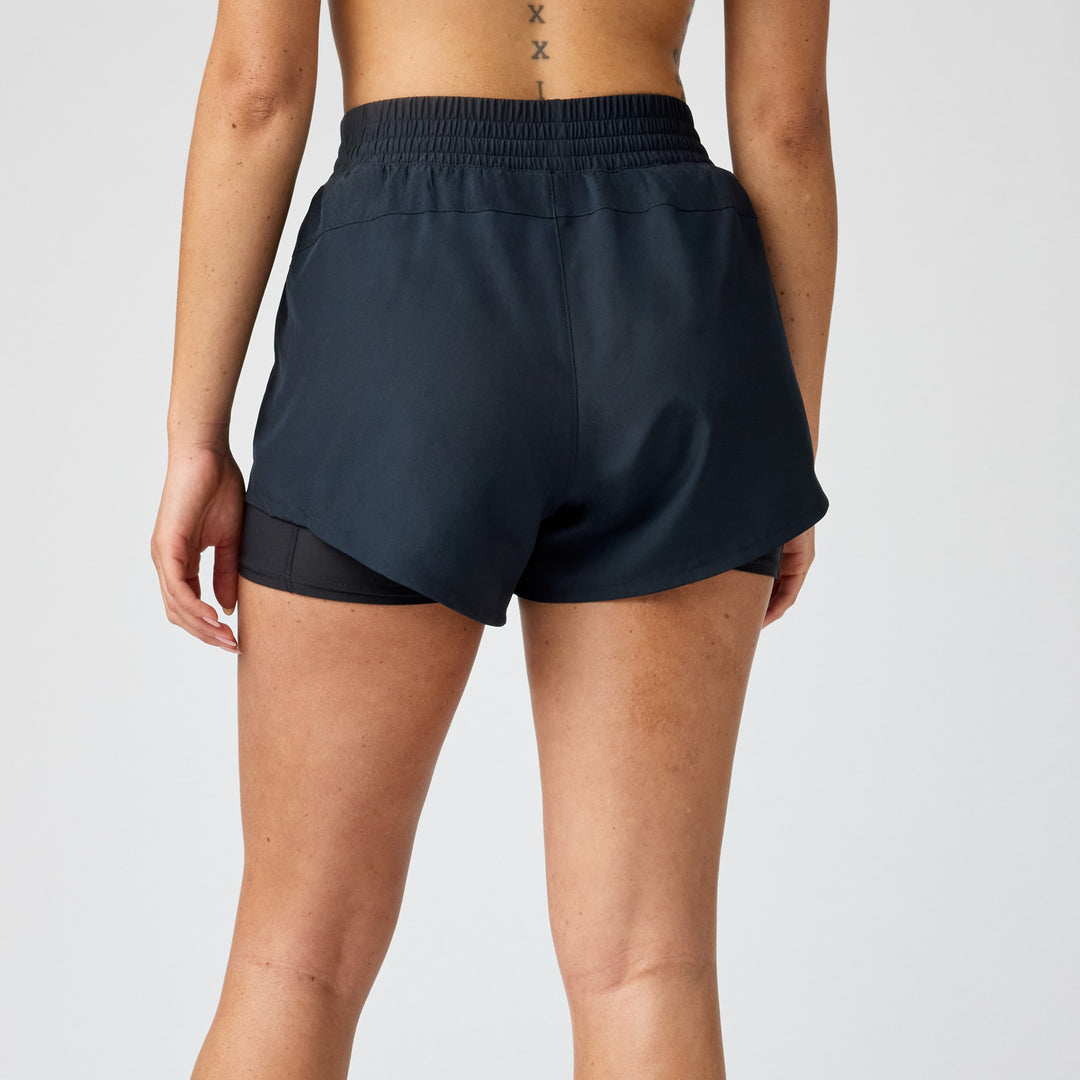 Brooks lühikesed püksid Dash