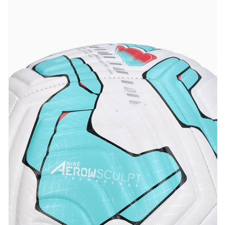 Nike jalgpall Academy