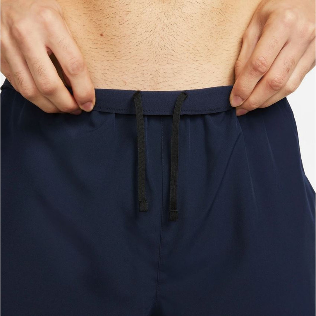 Nike lühikesed püksid DRI-Fit Challenger 7"