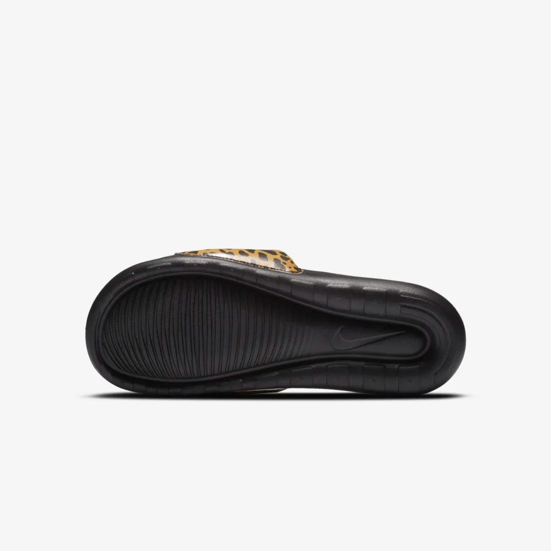 Nike plätud Viktori One Slide Print