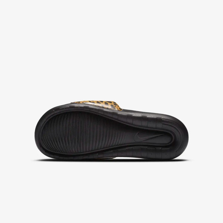 Nike plätud Viktori One Slide Print