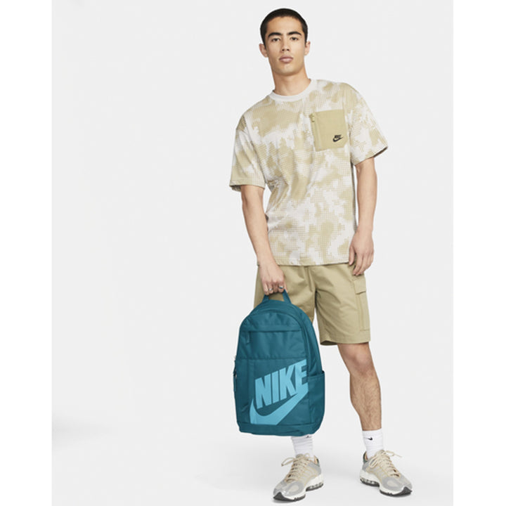 Nike seljakott Elemental